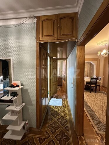 3 otaqlı köhnə tikili - 8-ci mikrorayon q. - 85 m² (12)