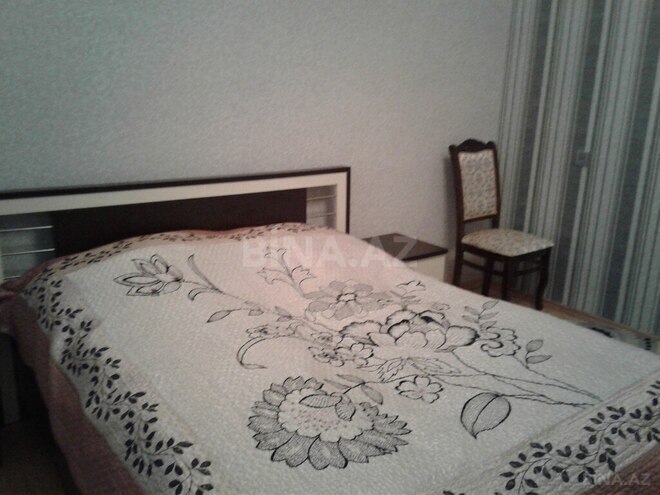 5 otaqlı həyət evi/bağ evi - Sulutəpə q. - 318 m² (11)