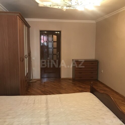 3 otaqlı köhnə tikili - Neftçilər m. - 65 m² (3)