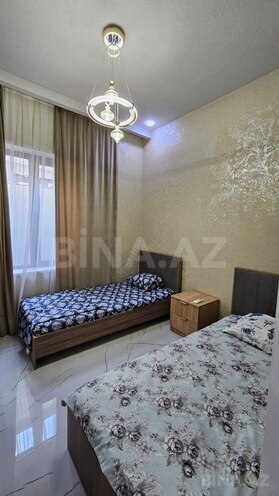 4 otaqlı həyət evi/bağ evi - Mərdəkan q. - 4 m² (9)