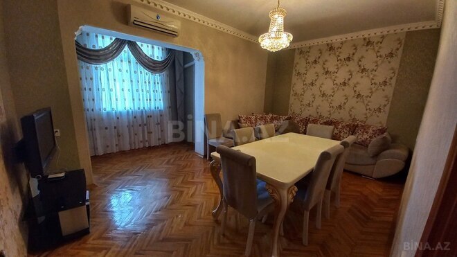 3 otaqlı köhnə tikili - 9-cu mikrorayon q. - 80 m² (21)