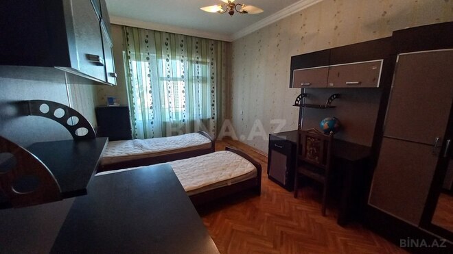 3 otaqlı köhnə tikili - 9-cu mikrorayon q. - 80 m² (9)