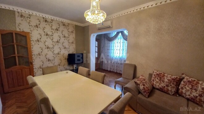 3 otaqlı köhnə tikili - 9-cu mikrorayon q. - 80 m² (4)