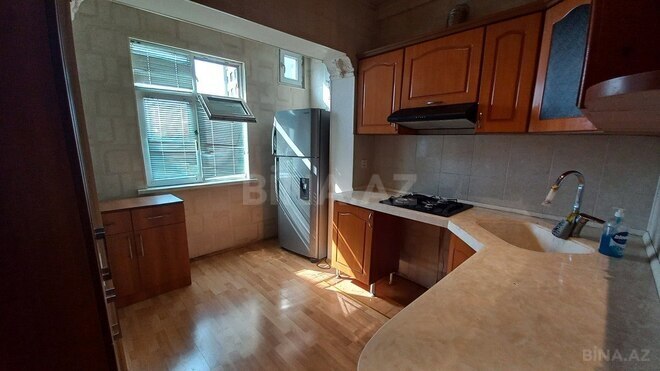 3 otaqlı köhnə tikili - 9-cu mikrorayon q. - 80 m² (18)