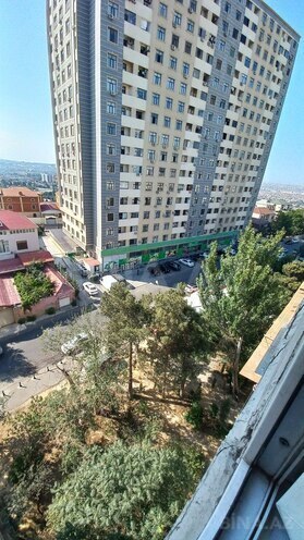 3 otaqlı köhnə tikili - 9-cu mikrorayon q. - 80 m² (1)