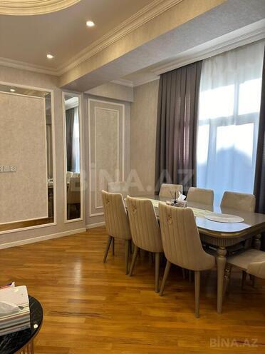 3 otaqlı yeni tikili - 7-ci mikrorayon q. - 95 m² (10)