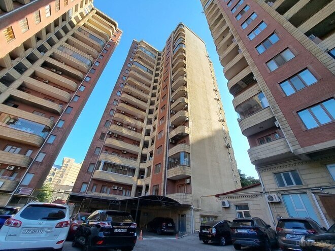 4 otaqlı ofis - Nizami m. - 160 m² (2)