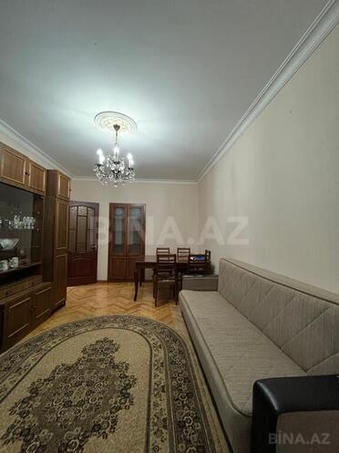 3-комн. вторичка - м. 28 мая - 80 м² (2)