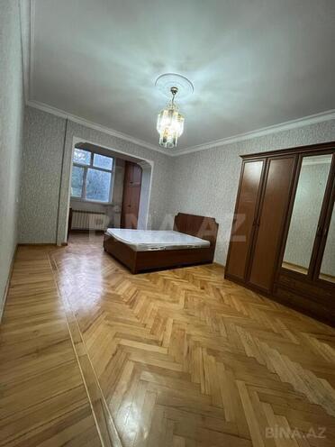 3-комн. вторичка - м. 28 мая - 80 м² (4)