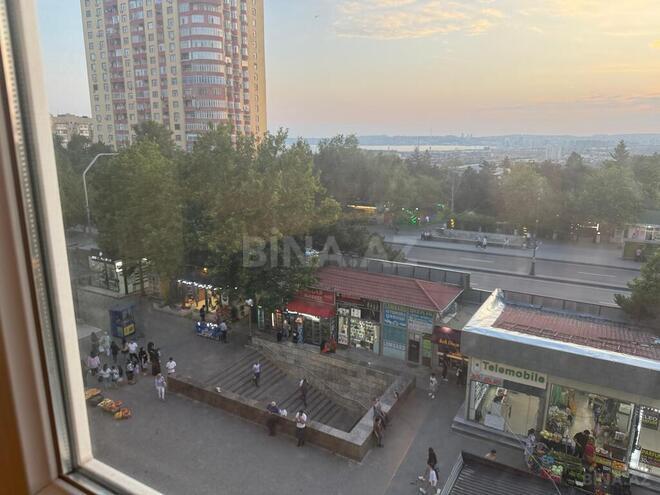 2-комн. вторичка - м. Ахмедлы - 70 м² (27)