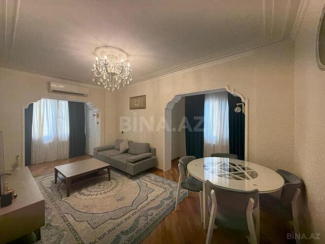 2-комн. вторичка - м. Ахмедлы - 70 м² (5)