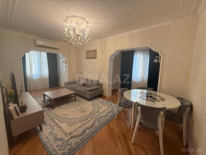 2-комн. вторичка - м. Ахмедлы - 70 м² (3)