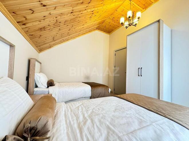 6 otaqlı həyət evi/bağ evi - Qəbələ - 200 m² (21)