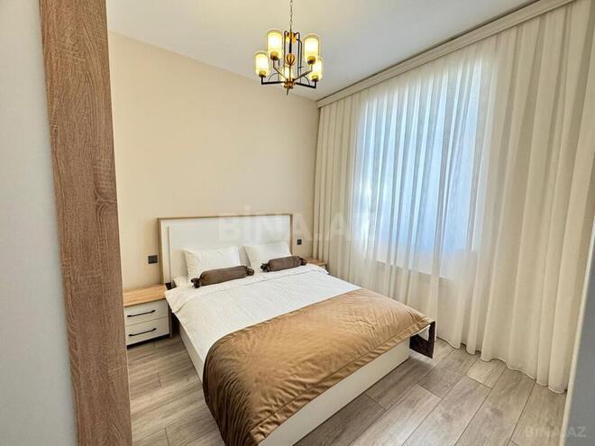 6 otaqlı həyət evi/bağ evi - Qəbələ - 200 m² (18)