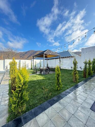 6 otaqlı həyət evi/bağ evi - Qəbələ - 200 m² (3)