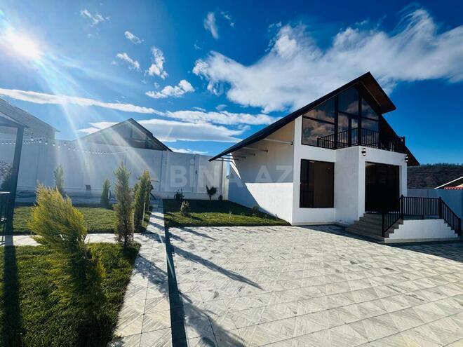 6 otaqlı həyət evi/bağ evi - Qəbələ - 200 m² (1)
