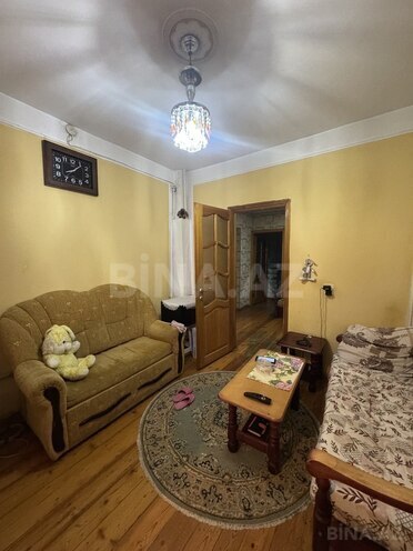 3 otaqlı köhnə tikili - Həzi Aslanov q. - 75 m² (7)