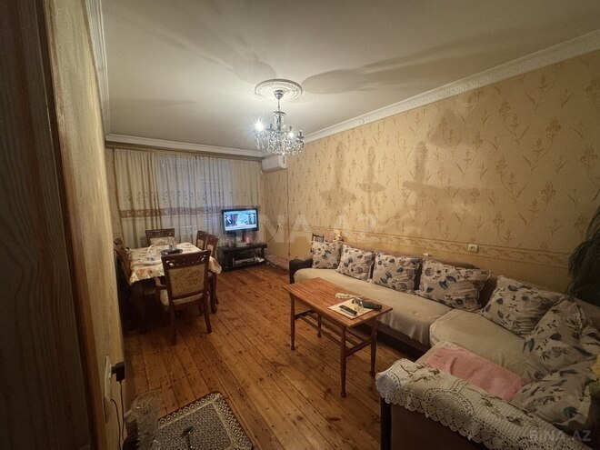 3 otaqlı köhnə tikili - Həzi Aslanov q. - 75 m² (3)