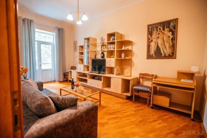 2 otaqlı köhnə tikili - Sahil m. - 65 m² (2)
