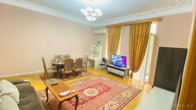 3 otaqlı köhnə tikili - Sahil m. - 85 m² (13)