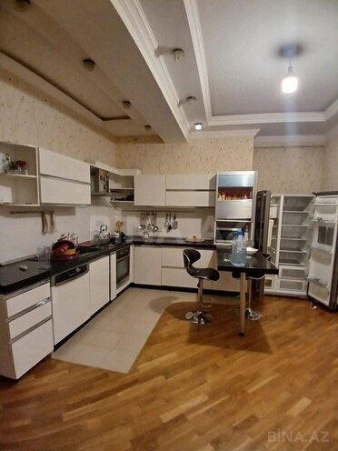4 otaqlı yeni tikili - Elmlər Akademiyası m. - 180 m² (12)