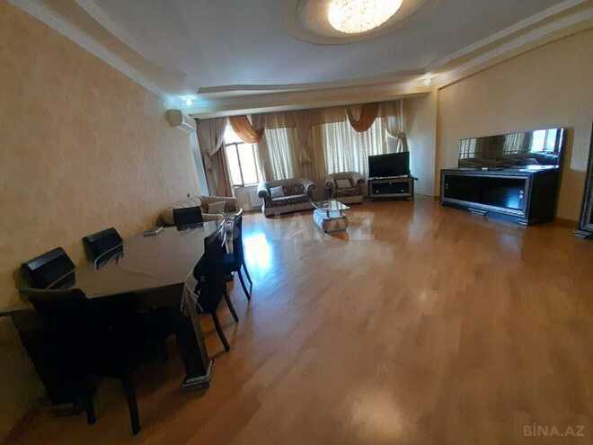 3-комн. новостройка - м. 28 мая - 170 м² (1)