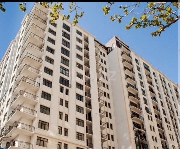 2-комн. новостройка - Наримановский  р. - 97.7 м² (1)