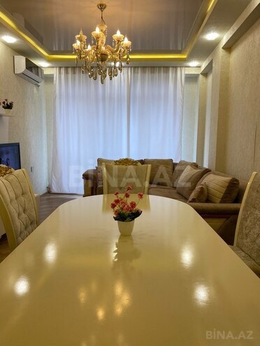 3-комн. новостройка - м. 20 января - 90 м² (1)