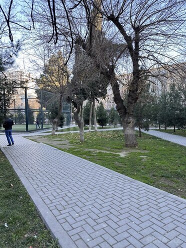 2 otaqlı köhnə tikili - 20 Yanvar m. - 35 m² (16)
