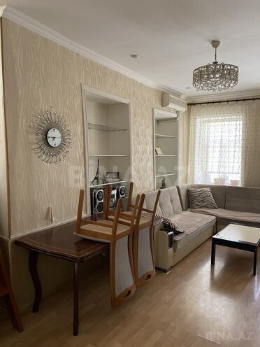 2 otaqlı köhnə tikili - 28 May m. - 40 m² (1)