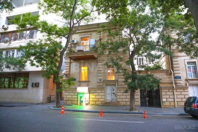 3 otaqlı köhnə tikili - İçəri Şəhər m. - 102 m² (1)