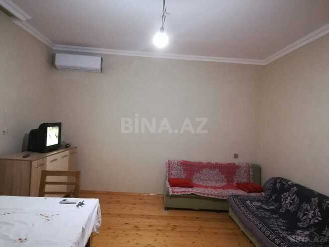 2 otaqlı həyət evi/bağ evi - Saray q. - 66 m² (2)