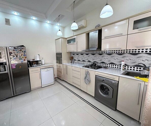 6-комн. дом/дача - пос. Новханы - 400 м² (16)