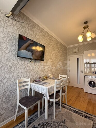 1 otaqlı yeni tikili - İnşaatçılar m. - 58 m² (2)
