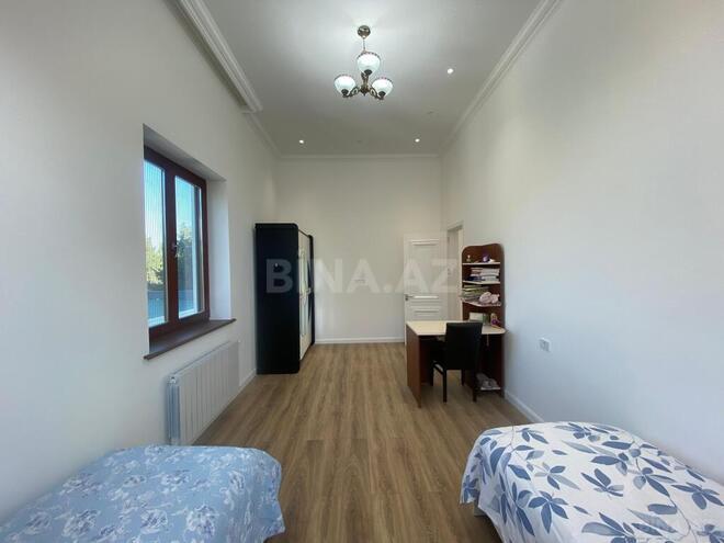 9 otaqlı həyət evi/bağ evi - Novxanı q. - 400 m² (13)