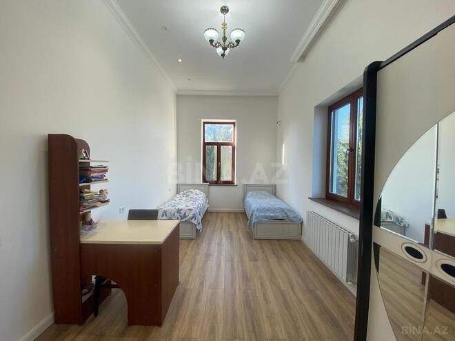 9 otaqlı həyət evi/bağ evi - Novxanı q. - 400 m² (14)