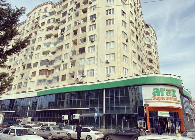 3-комн. новостройка - м. Нефтчиляр - 140 м² (1)