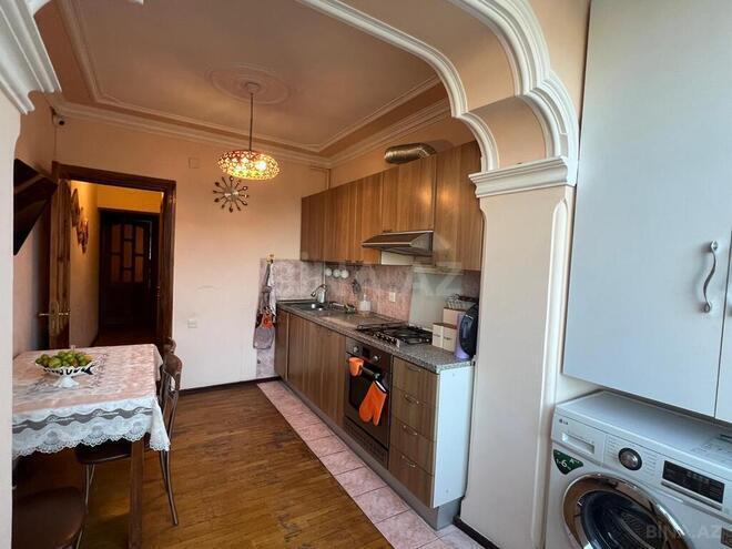3 otaqlı köhnə tikili - Elmlər Akademiyası m. - 70 m² (9)