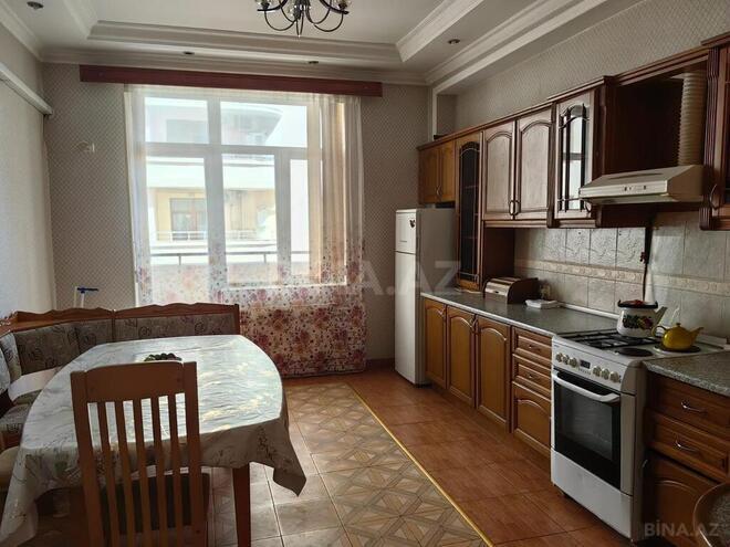 3-комн. новостройка - м. 28 мая - 170 м² (5)