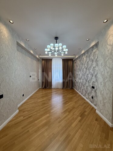 3 otaqlı yeni tikili - Neftçilər m. - 135 m² (19)