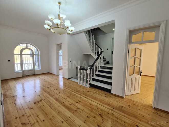 Продаётся 8-комн. дом/дача 600 м², пос. 8-й мкр, photo 7 from 32