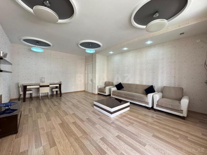 4 otaqlı yeni tikili - Şah İsmayıl Xətai m. - 170 m² (3)
