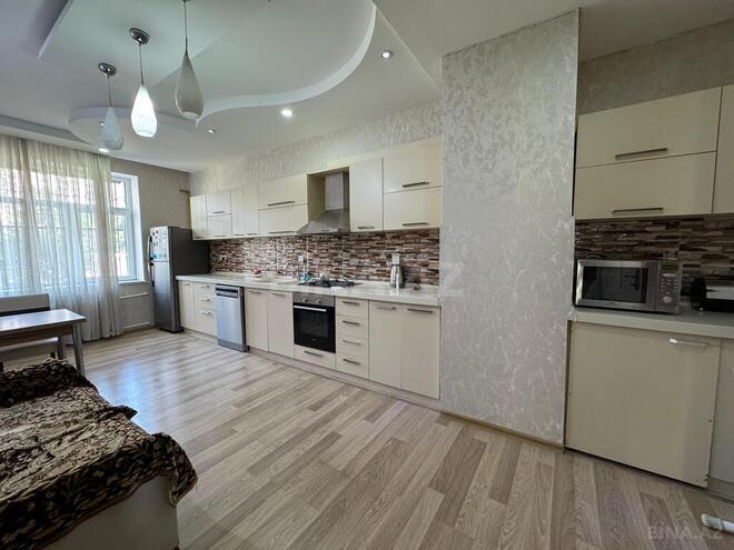 4 otaqlı yeni tikili - Şah İsmayıl Xətai m. - 170 m² (12)