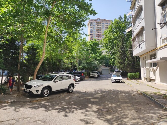 2 otaqlı yeni tikili - 8 Noyabr m. - 135 m² (12)