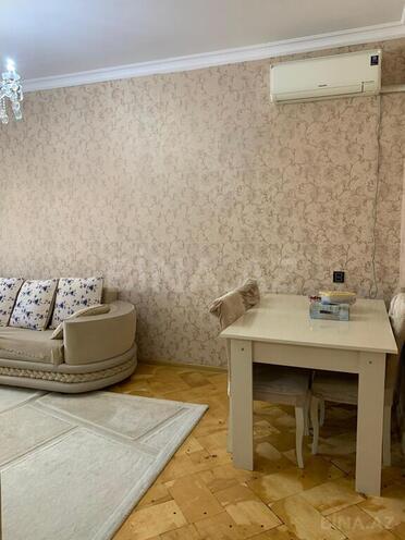 2 otaqlı köhnə tikili - Həzi Aslanov m. - 70 m² (4)
