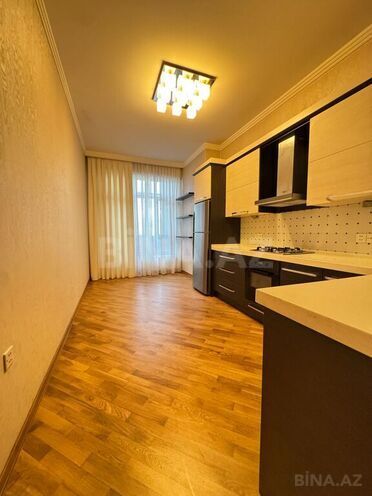 3 otaqlı yeni tikili - İnşaatçılar m. - 147 m² (2)