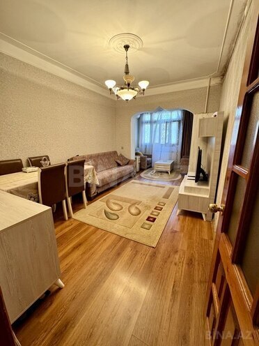2-комн. вторичка - м. Иншаатчылар - 65 м² (8)