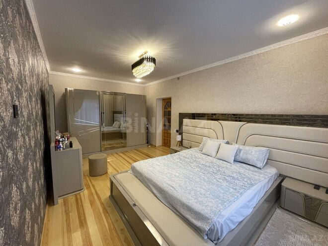 5 otaqlı həyət evi/bağ evi - M.Ə.Rəsulzadə q. - 200 m² (28)