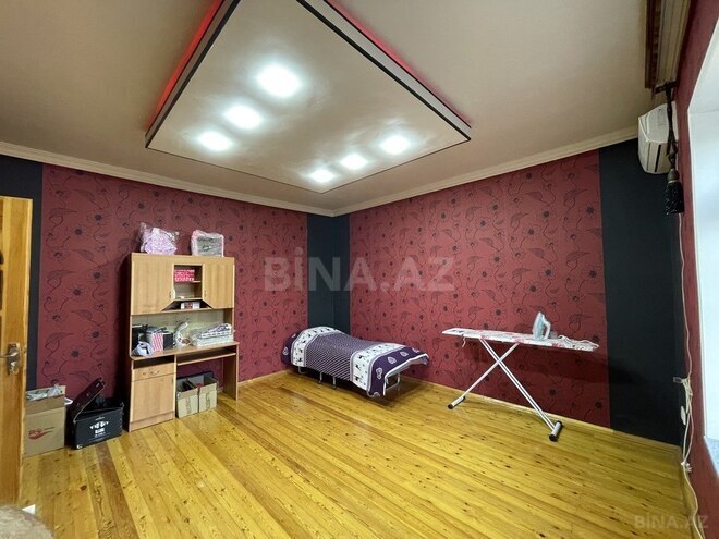 5 otaqlı həyət evi/bağ evi - M.Ə.Rəsulzadə q. - 200 m² (24)
