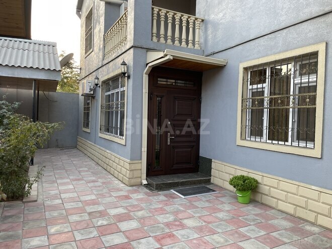 5 otaqlı həyət evi/bağ evi - M.Ə.Rəsulzadə q. - 200 m² (1)